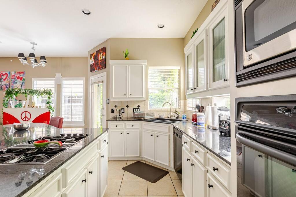 Wanderlust Villa Near Galleria Mall Houston Ngoại thất bức ảnh